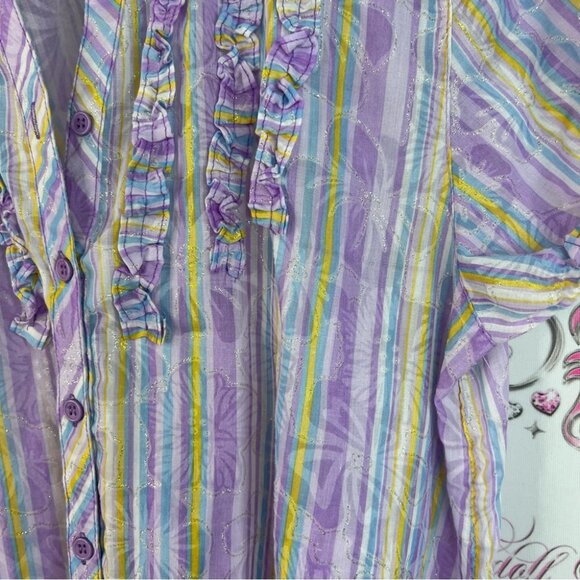 Shirt flowers ruffle details vintage Striped Purple Blouse with Floral Accents - Picture 8 of 10